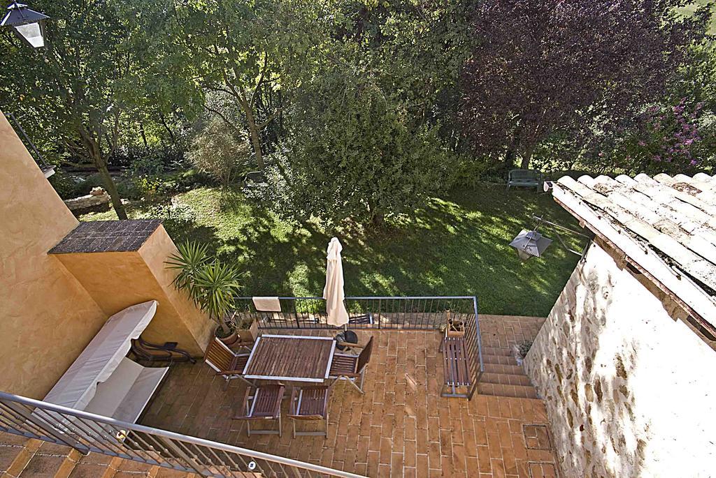 Casale Del Monsignore Spoleto Bagian luar foto