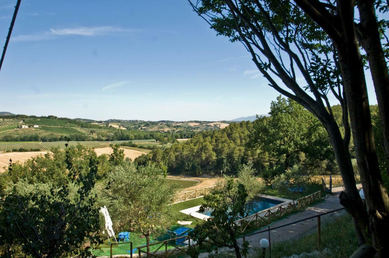 Casale Del Monsignore Spoleto Bagian luar foto